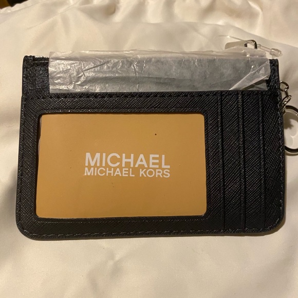 NWT. Michael Kors Coinpouch with ID - Picture 3 of 5